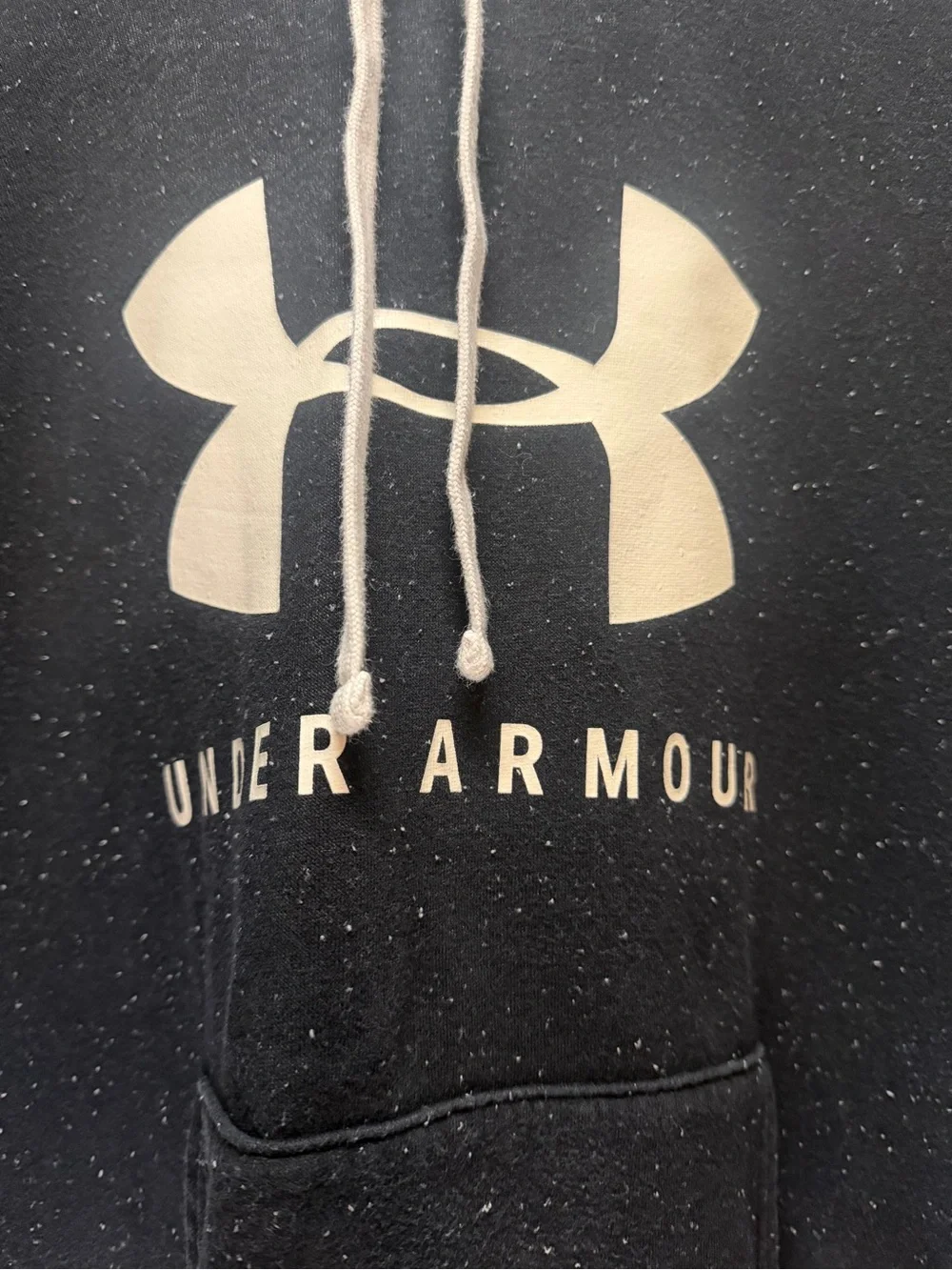 Under Armour women’s Black Hoodie Sweatshirt
